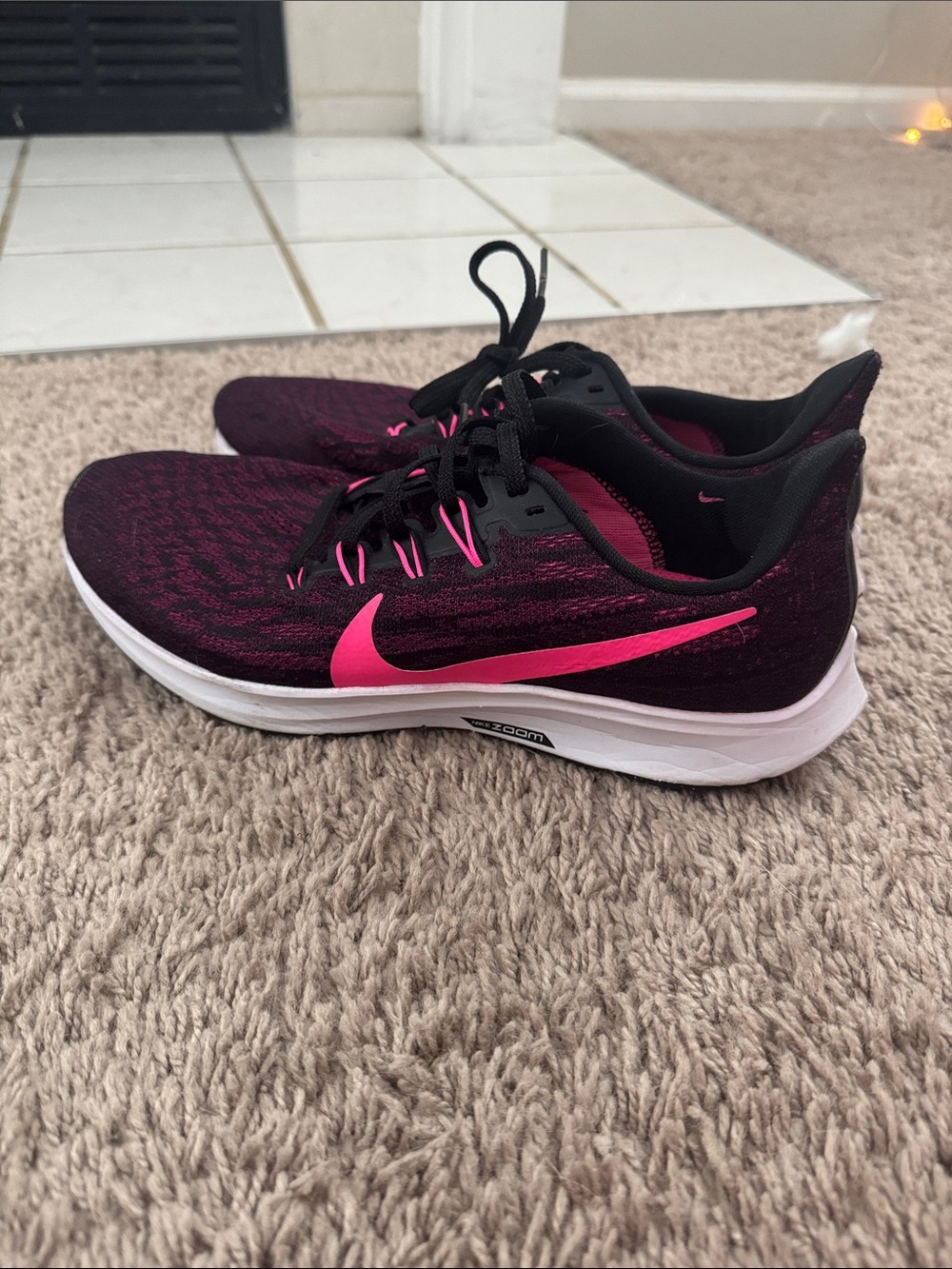 Nike Women's Black and Hot Pink Running Shoes